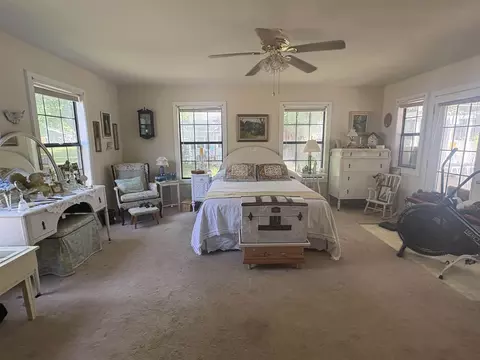 211 E Bonham, Jefferson, TX 75657 photo 7