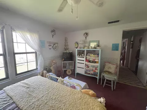 211 E Bonham, Jefferson, TX 75657 photo 11