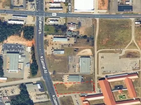 418 N Eastman, Longview, TX 75601