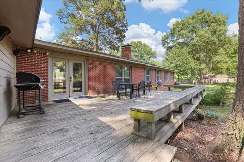 Exterior - 28 Rambling Rd, Longview, TX 75604 photo 4 of 13