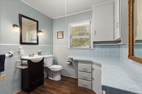 Bath - 28 Rambling Rd, Longview, TX 75604 photo 1 of 5