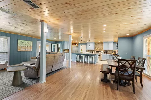 Dining - 28 Rambling Rd, Longview, TX 75604 photo 1 of 4