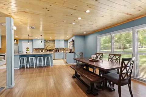 Dining - 28 Rambling Rd, Longview, TX 75604 photo 4 of 4