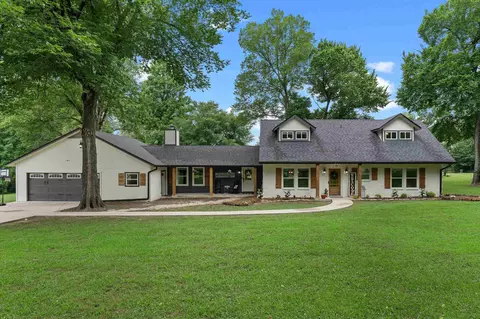 7017 Verbena Rd, Ore City, TX 75683