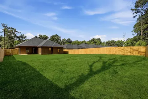Exterior - 514 Ranier, Longview, TX 75604 photo 4 of 5