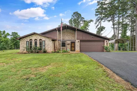 6631 Maplewood, Gilmer, TX 75645