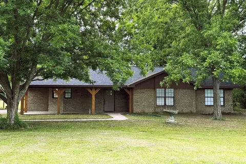 6464 N Us Hwy 259, Naples, TX 75568