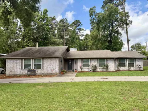 394 County Rd 490, Carthage, TX 75633