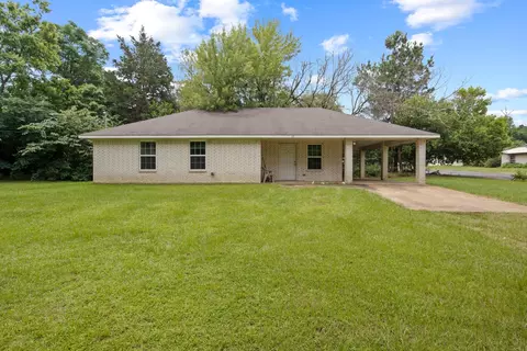 65 Rhyne Blvd, Avinger, TX 75630