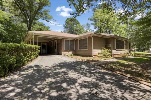 3018 Florence St, Kilgore, TX 75662