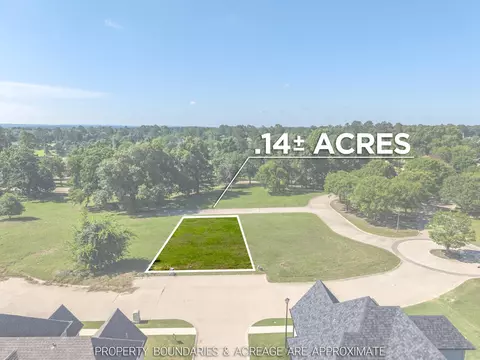 107 Winding Oaks Dr, Bullard, TX 75757