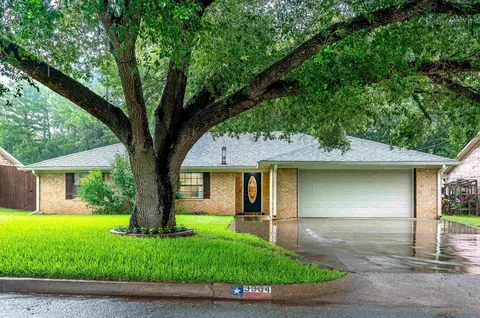 3304 Birdsong Ln, Kilgore, TX 75662