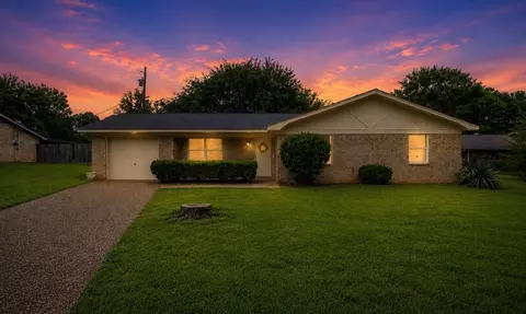 1656 County Road 421n, Henderson, TX 75652