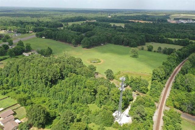 1101 Bell Cutoff, Marshall, TX 75670