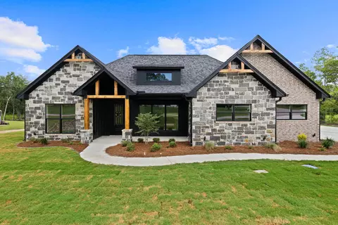 508 Clara Ln, Kilgore, TX 75662
