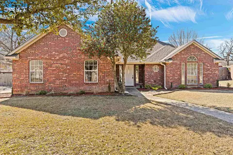 102 Fairway, Chandler, TX 75758