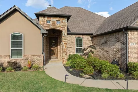 3918 Gable Crest Ln, Longview, TX 75605