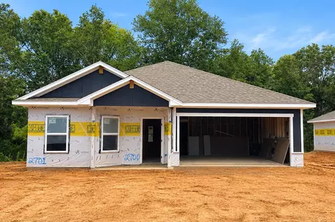 2701 Southern Oaks Dr, Longview, TX 75604