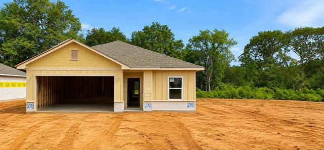 2703 Southern Oaks Dr, Longview, TX 75604