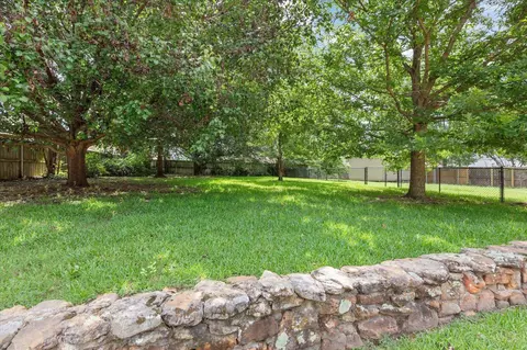 806 Toler Ct, Longview, TX 75604 photo 37