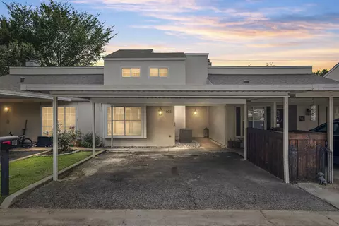 603 Montreal Dr, Longview, TX 75601