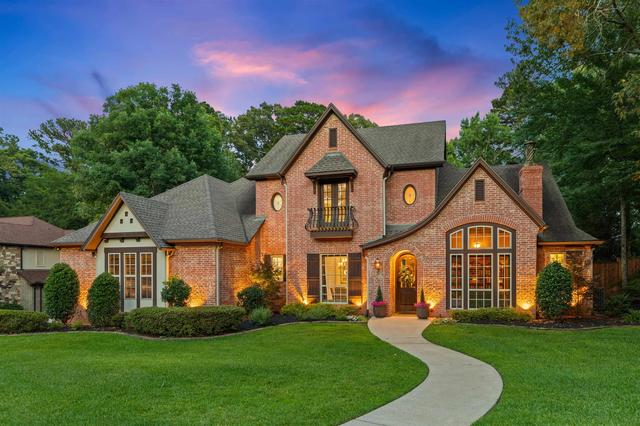 3830 Castle Ridge Dr, Longview, TX 75605