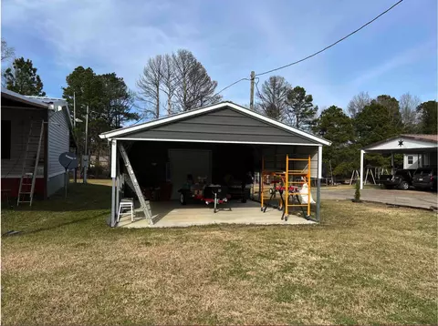 155 Berry Ln, Marshall, TX 75670 photo 4