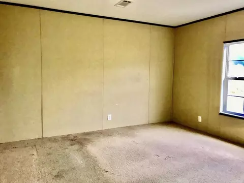 155 Berry Ln, Marshall, TX 75670 photo 11