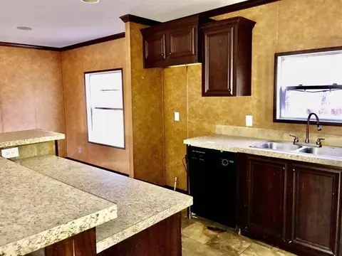 155 Berry Ln, Marshall, TX 75670 photo 16