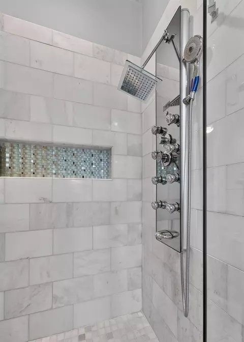 Bath - 5511 Mccann Rd, Longview, TX 75605 photo 7 of 7
