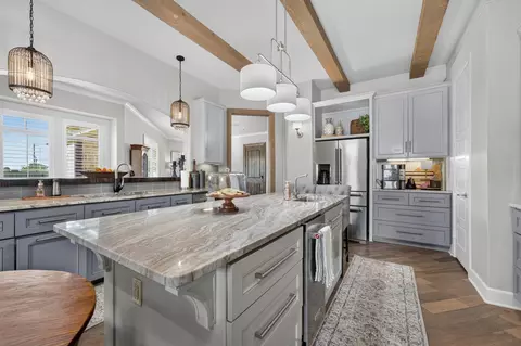 Kitchen - 5511 Mccann Rd, Longview, TX 75605 photo 5 of 8