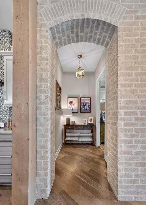 Entry Way - 5511 Mccann Rd, Longview, TX 75605 photo 7 of 7
