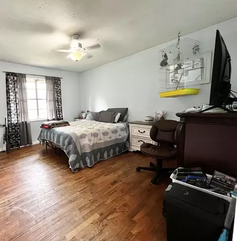 Bedroom - 2988 State Hwy 154 E, Gilmer, TX 75645 photo 1 of 3