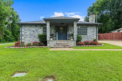 1401 Miles Blvd, Kilgore, TX 75662