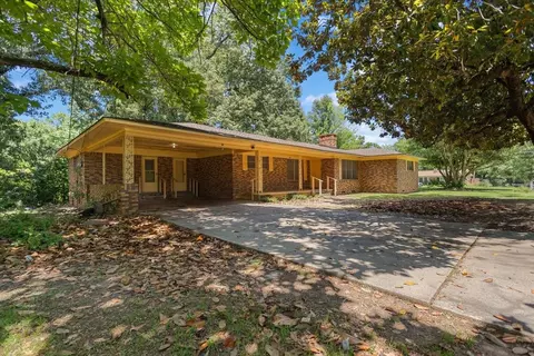 1109 John St, Longview, TX 75602
