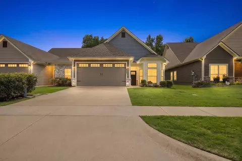 2113 Page Creek Trl, Longview, TX 75601