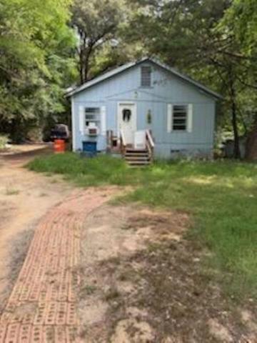 106 W College St, Big Sandy, TX 75755