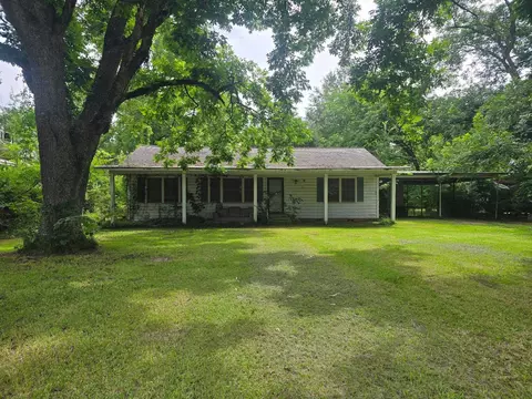 596 Marcus, Timpson, TX 75975 photo 1