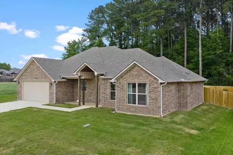 310 Molly Maye, Marshall, TX 75672