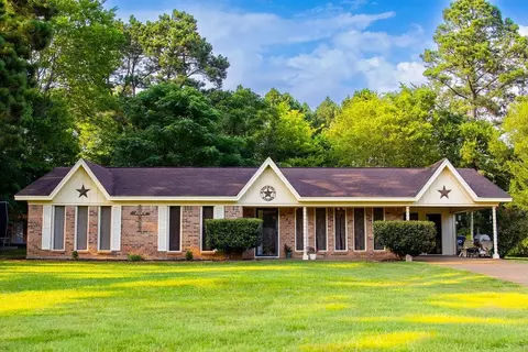 240 Devin St, Jefferson, TX 75657