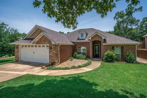 104 Colt St, Longview, TX 75604