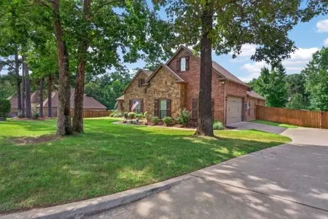 Exterior - 2000 Winding Run Ln, Longview, TX 75605 photo 7 of 8