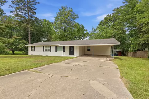 Exterior - 407 E Hope, Longview, TX 75604 photo 11 of 11