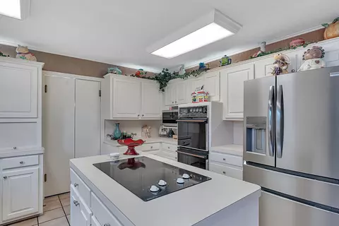 2011 E Warwick, Longview, TX 75601 photo 16