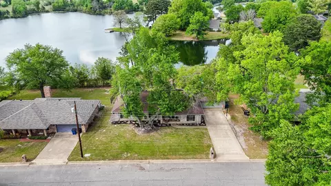 210 Pat Dr, Mineola, TX 75773