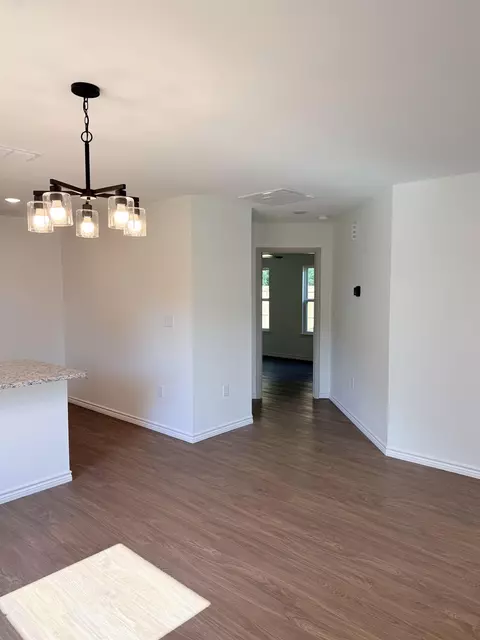 219 E Fleming, Longview, TX 75604 photo 15