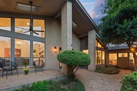 Exterior - 37 Bramlette Pl, Longview, TX 75601 photo 5 of 8