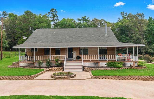 741 E Wilkins Rd, Gladewater, TX 75647