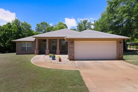 25337 Country Clb, Gladewater, TX 75647