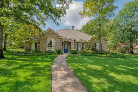 402 Moccasin Trl, Kilgore, TX 75662